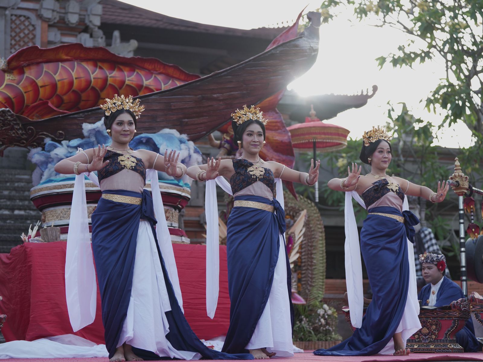 podiumnews.com-Segara Healing Garapan Duta Badung Pukau Penonton PKB